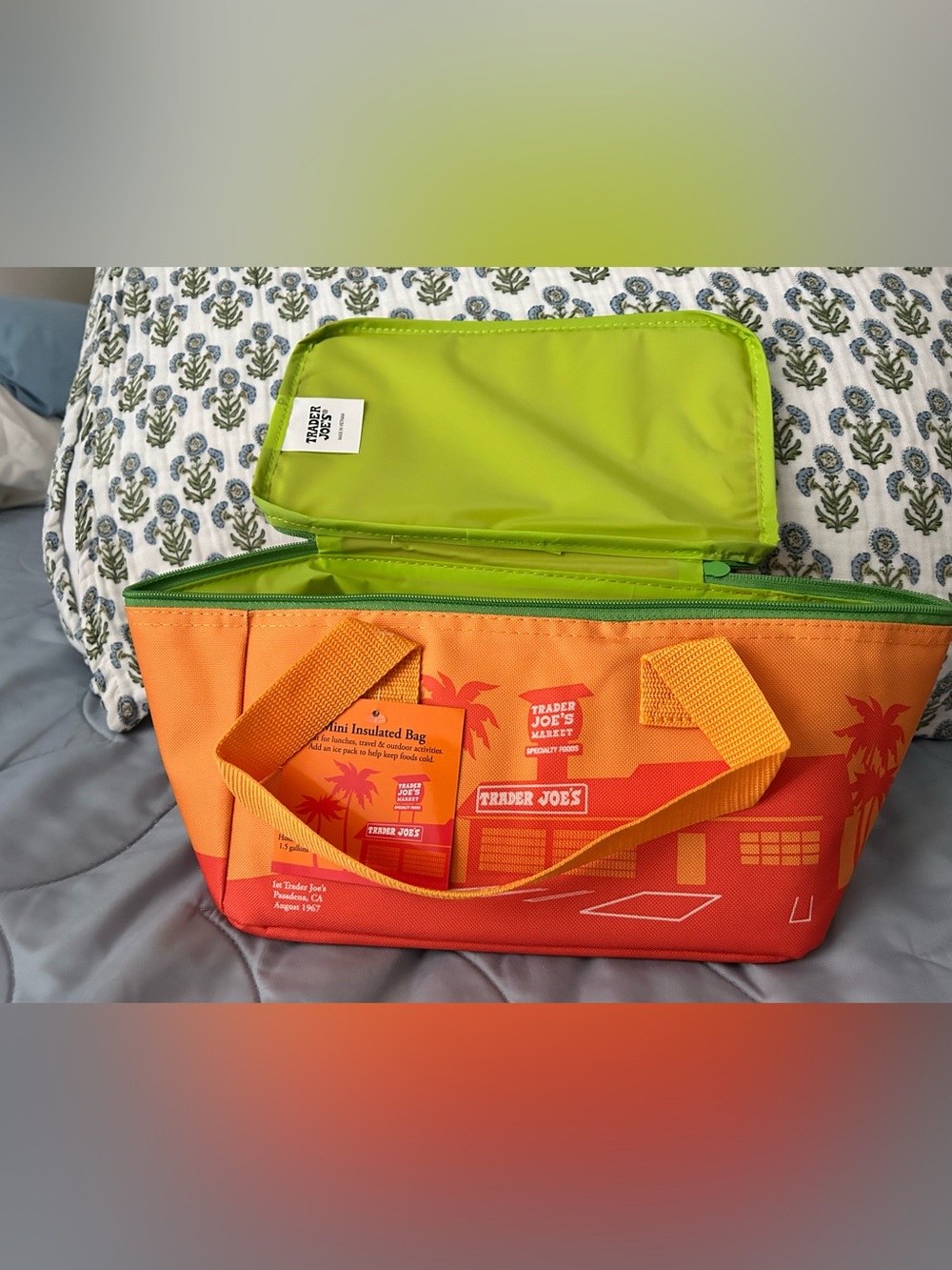 Trader Joe’s Orange & Lime Insulated Lunch Tote